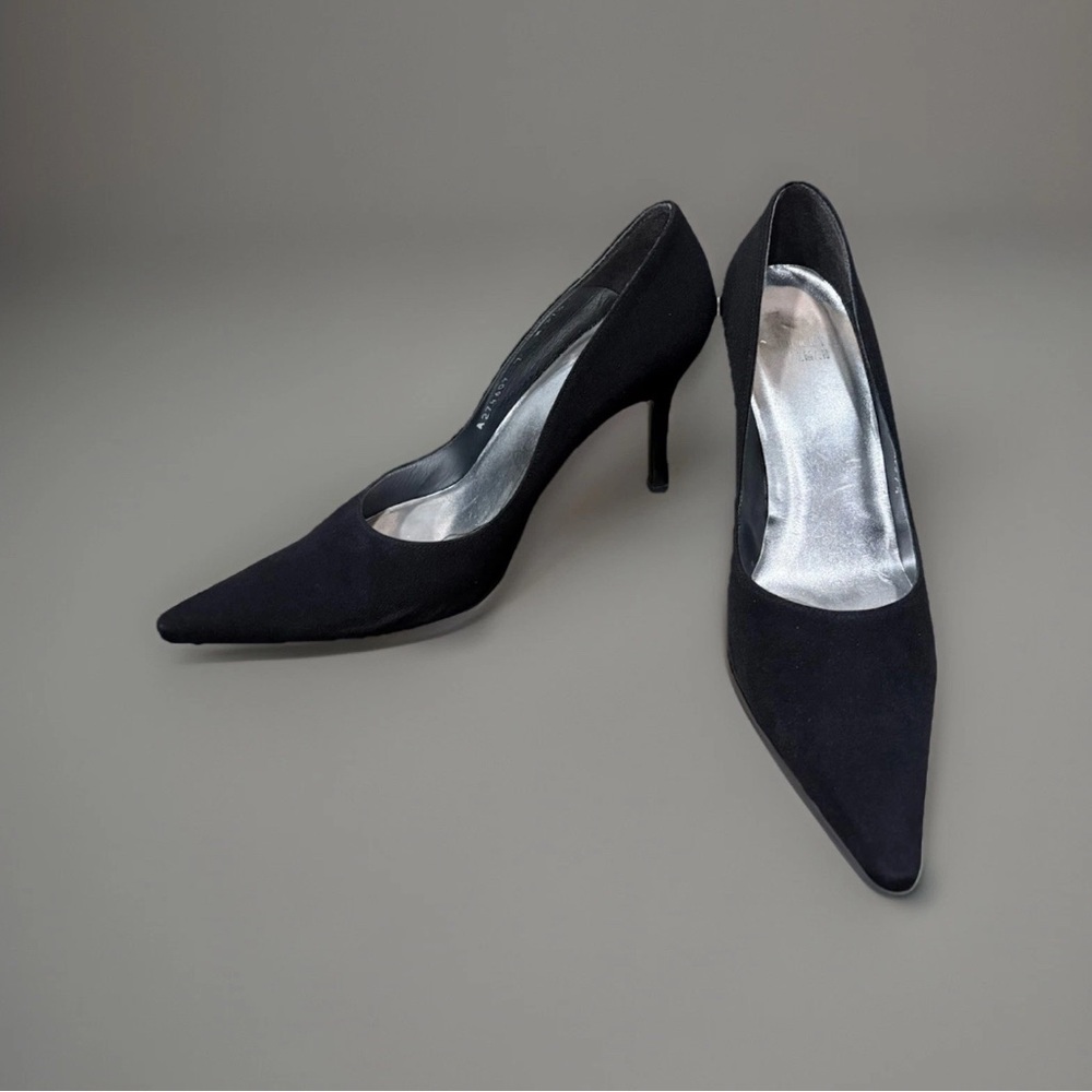 Women’s Stuart Weitzman Black Satin Lady Peau de Soie Heels - Size 7